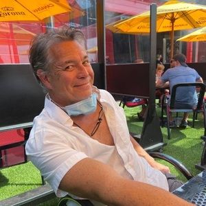 Meet your Posher, Mark